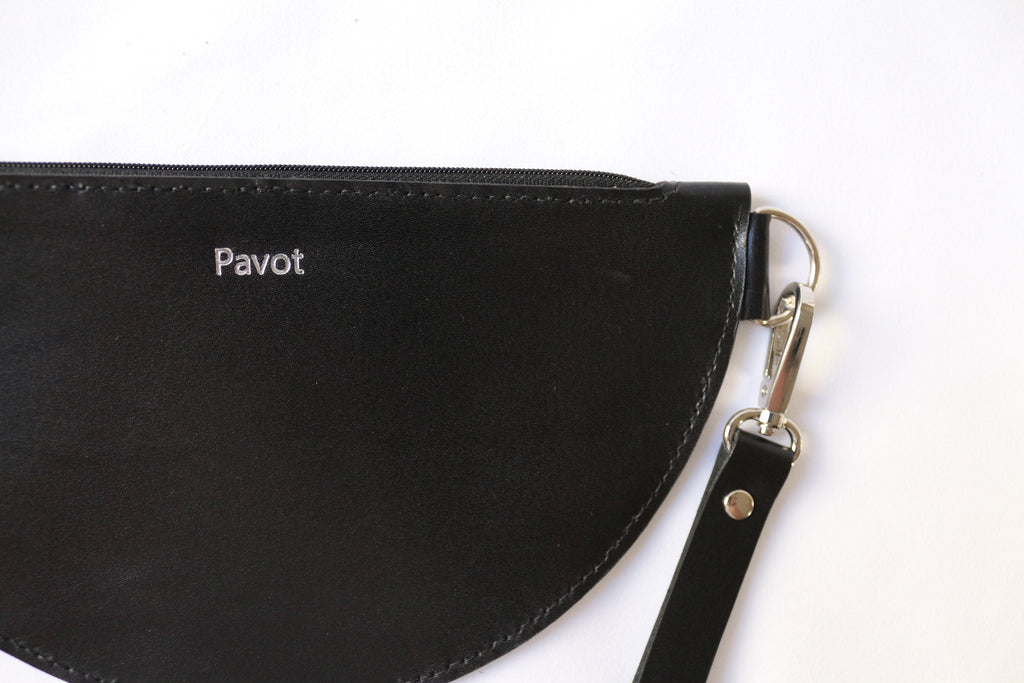 Pochette demi-lune