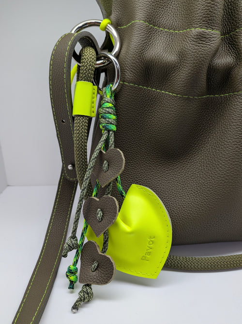 Bijou de sac - cuir